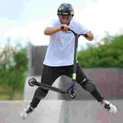 Schildkröt Fun Wheels "Kickless" Stunt Scooter -Gibbon Store 281 6500 8